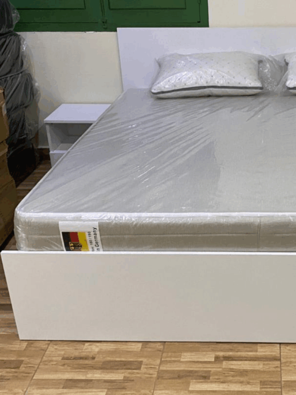 Lit + Commodes Blanc