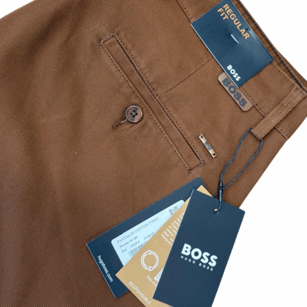 Pantalons Chino BOSS (Regular Fit) en Twill de Coton