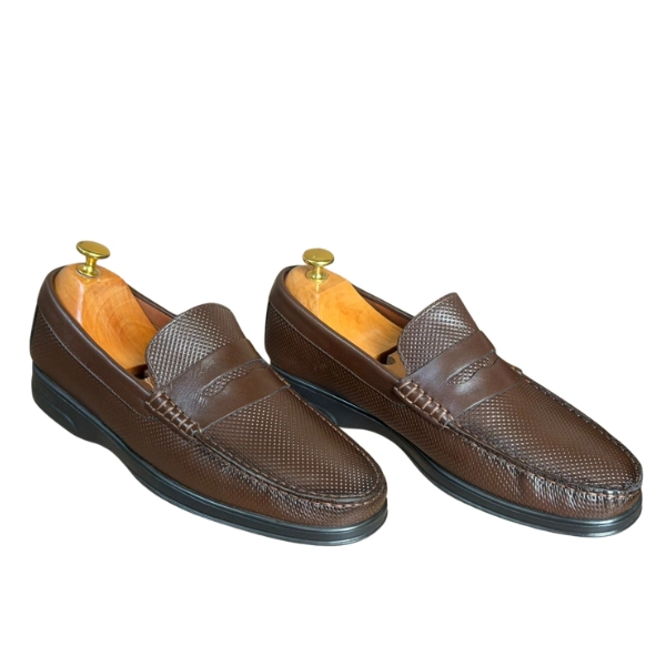 Mocassins "Penny Loafer" en Cuir Perforé – Image 3