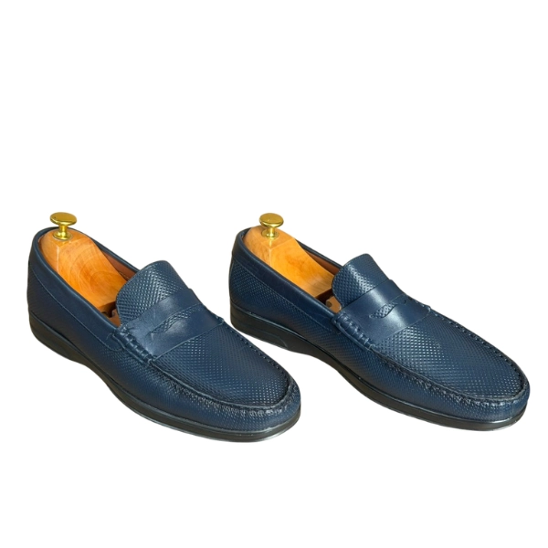 Mocassins "Penny Loafer" en Cuir Perforé – Image 5